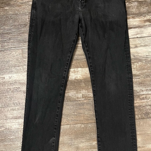 American Eagle Outfitters Other - American Eagle Next Level Flex
